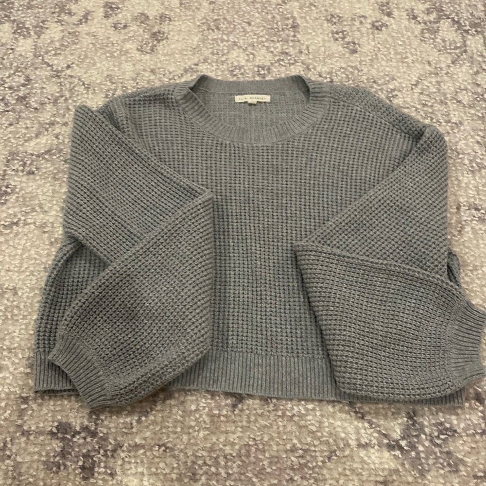 L. A. HEARTS Gray Knitted Sweater NWOT SIZE:S